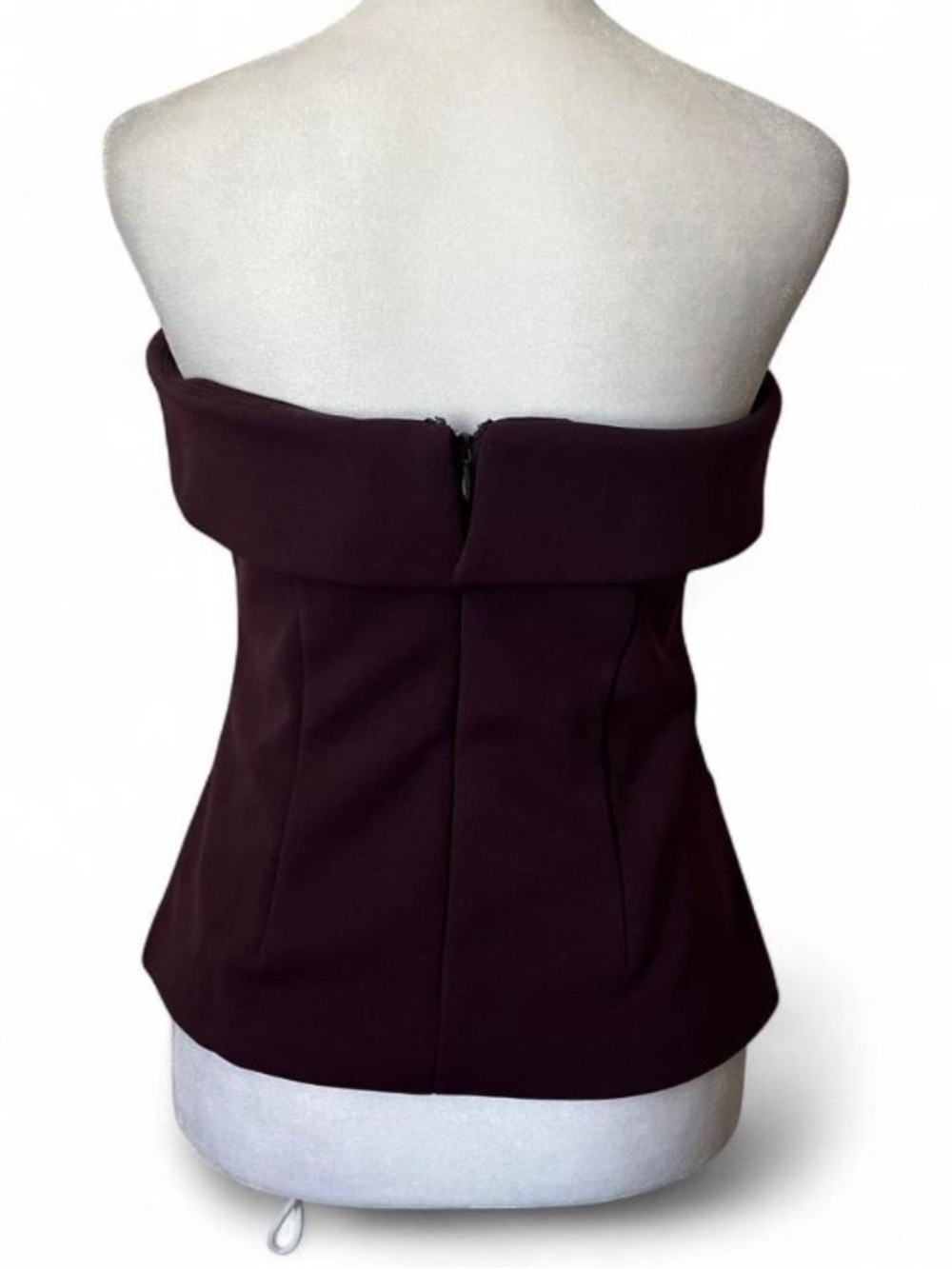 Babaton by Aritzia FigureKnit Eyecatcher Structured Crepe Tube Top size Medium - Picture 5 of 12